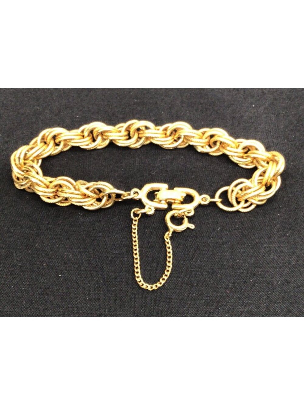 Vintage Rogers Gold-Tone Loop Chain Bracelet With Safety Clasp And Tag Pendant E